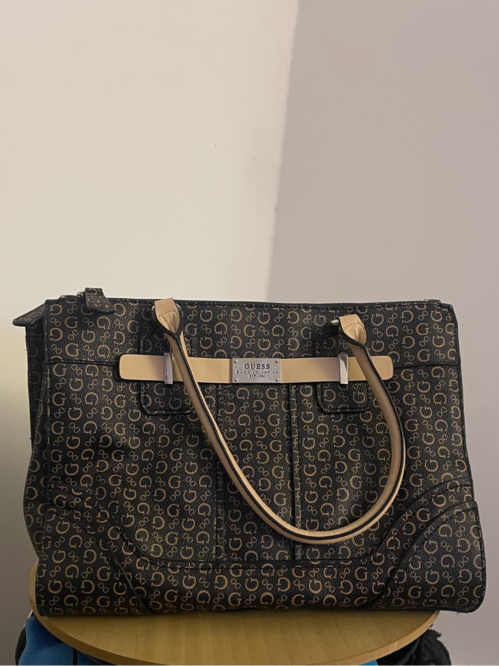 Guess Bag Purse nwt